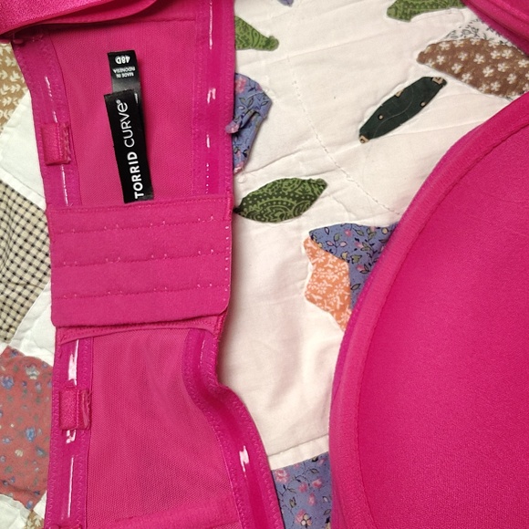 Torrid pink push up Strapless bra 48D - Picture 4 of 4
